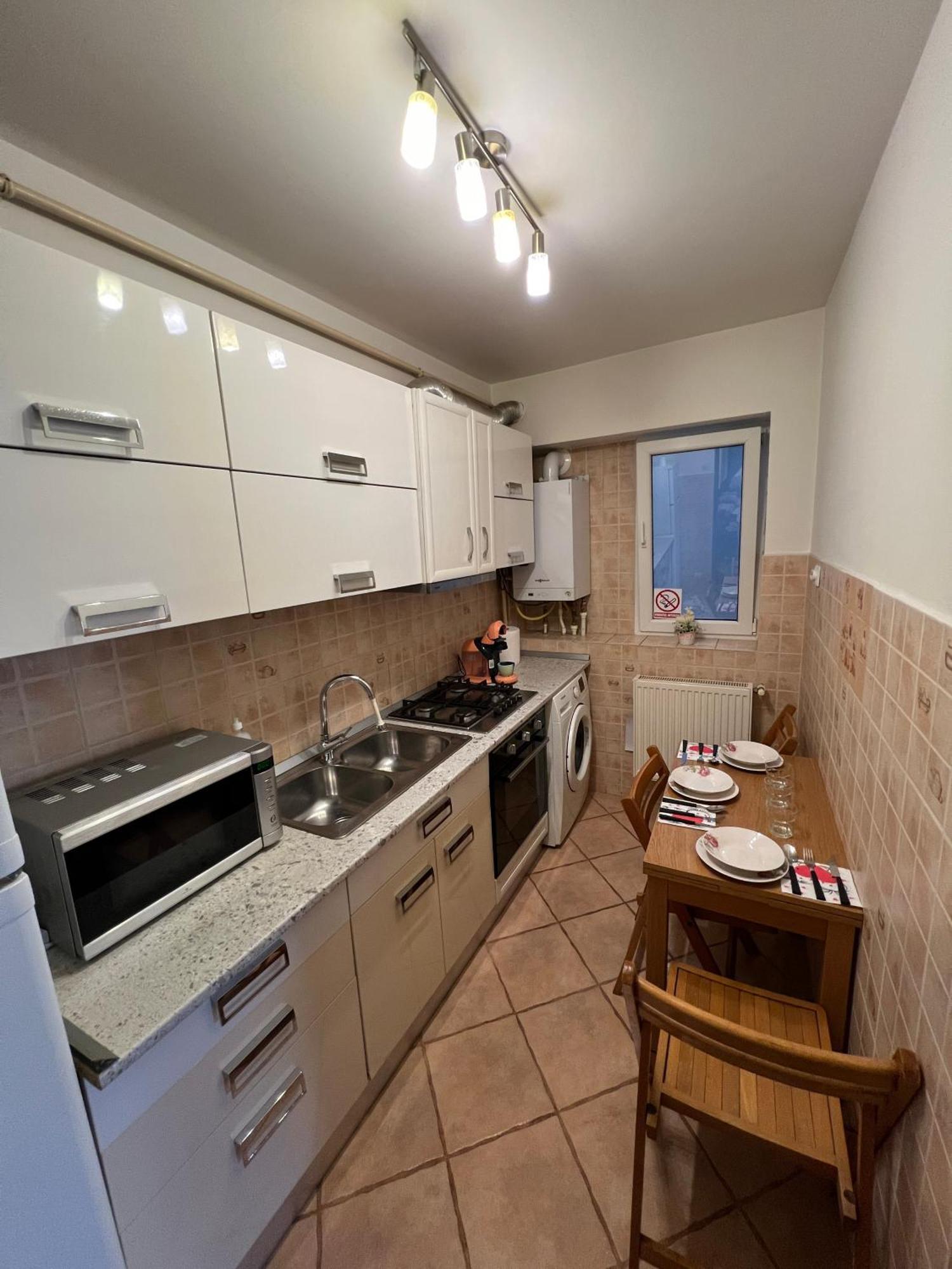 2 Rooms Apartment City Center Jászvásár Kültér fotó