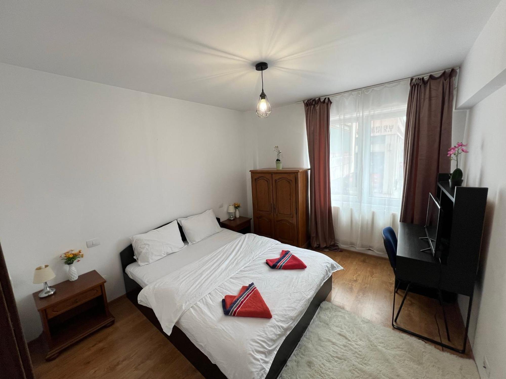 2 Rooms Apartment City Center Jászvásár Kültér fotó