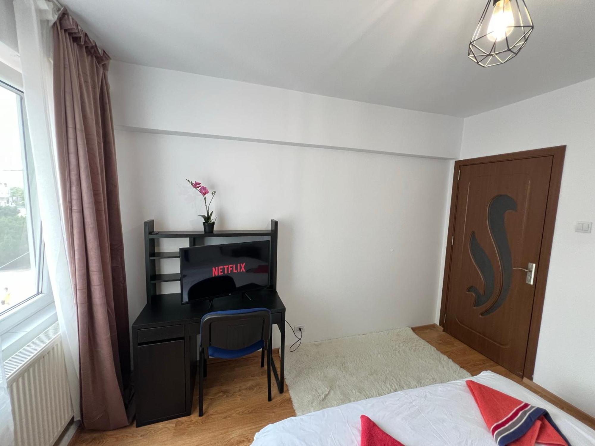 2 Rooms Apartment City Center Jászvásár Kültér fotó